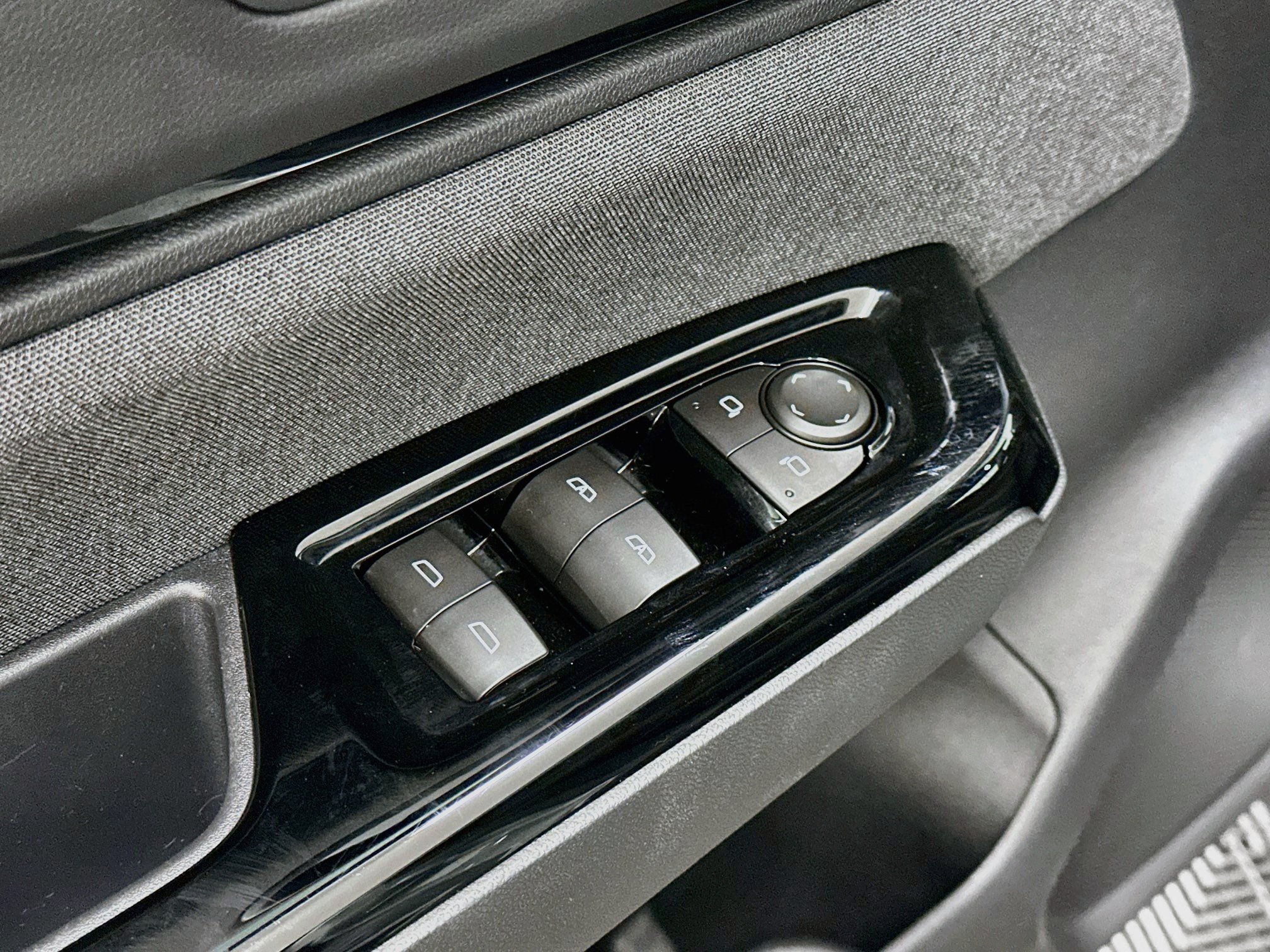 Used 2026 Honda Prologue EX image 15