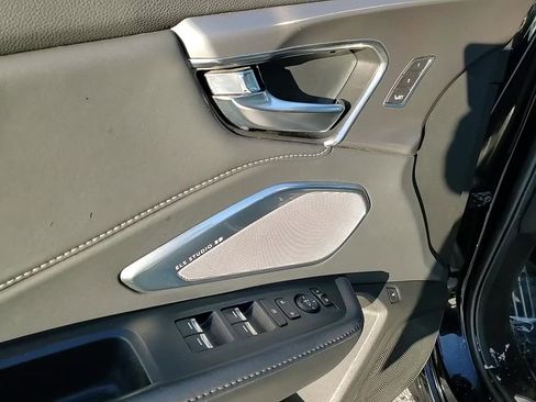 Used 2019 Acura RDX A-Spec image 11