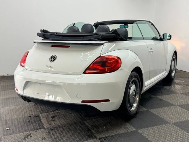 Used 2016 Volkswagen Beetle 1.8T Denim FWD image 10
