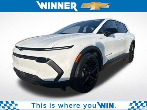 New 2026 Chevrolet Equinox EV LT image 1