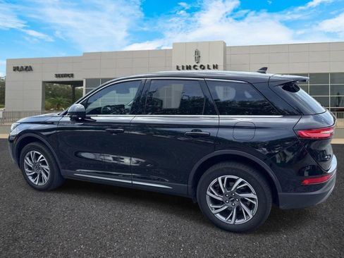 Used 2023 Lincoln Corsair FWD image 5