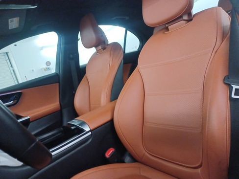 Used 2025 Mercedes-Benz C 300 Sedan image 18