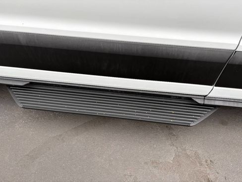 Used 2019 Ford Transit 150 XLT image 29