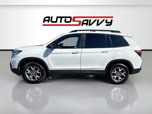 Used 2022 Honda Passport TrailSport image 4