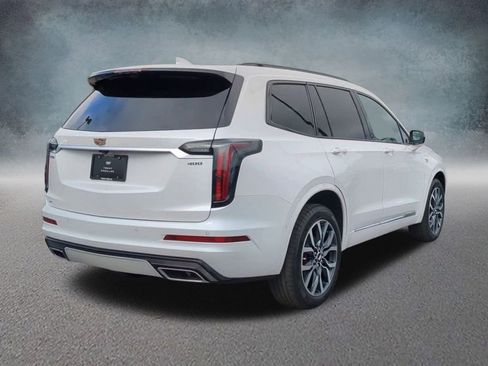 New 2024 Cadillac XT6 Sport w/ Technology Package image 4