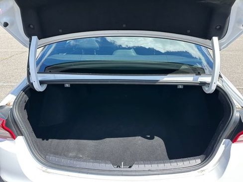 Used 2022 Kia K5 GT-Line FWD image 29