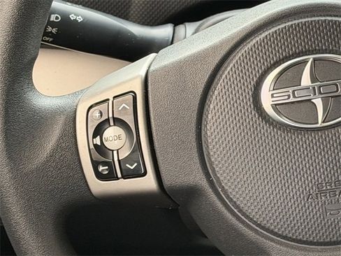 Used 2014 Scion xB image 12