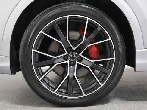 Used 2021 Audi Q8 Premium Plus w/ Premium Plus Package AWD/4WD image 34