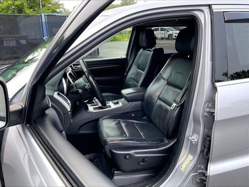 Used 2018 Jeep Grand Cherokee Summit w/ Platinum Series Group AWD/4WD image 10