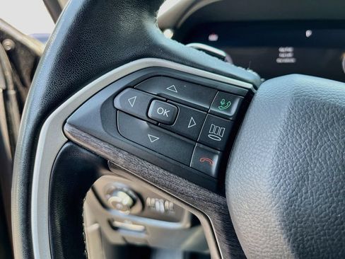 Used 2022 Jeep Grand Cherokee Limited AWD/4WD image 19