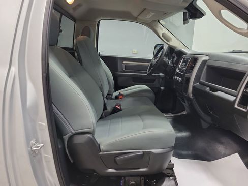 Used 2017 RAM 2500 Tradesman w/ Chrome Appearance Group image 26