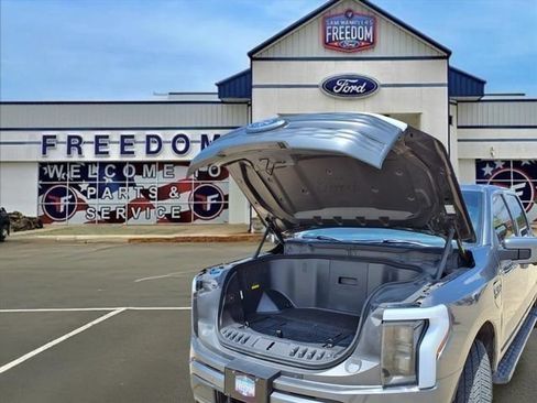 Used 2023 Ford F150 Lightning Lariat w/ Equipment Group 511A High AWD/4WD image 30
