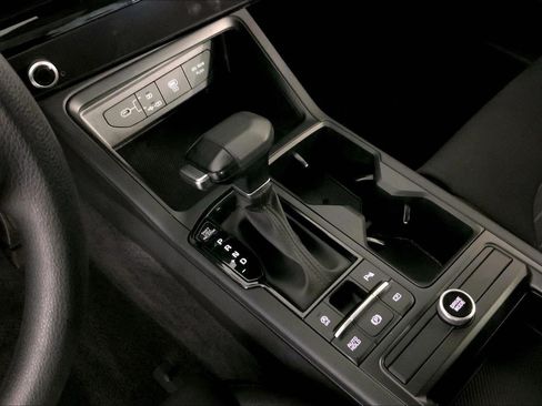Certified 2025 Kia K5 LXS FWD image 17