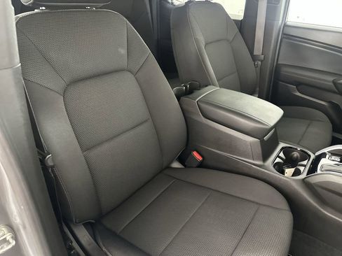 Used 2023 Chevrolet Colorado LT w/ LT Convenience Package II AWD/4WD image 29