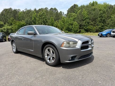 Used 2012 Dodge Charger R/T RWD image 1
