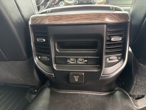 Used 2019 RAM 2500 Laramie AWD/4WD image 30
