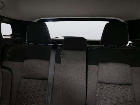 Used 2025 Nissan Kicks SV image 22