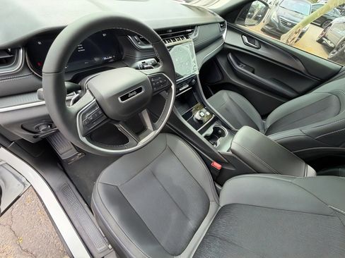 New 2026 Jeep Grand Cherokee Laredo X RWD image 15