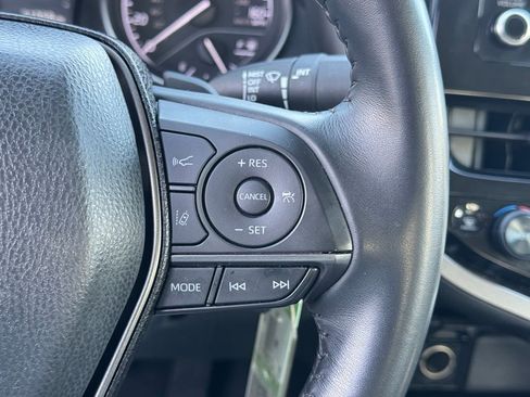 Used 2024 Toyota Camry SE image 25