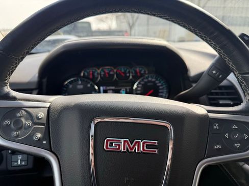 Used 2019 GMC Yukon SLT w/ Open Road Package image 12