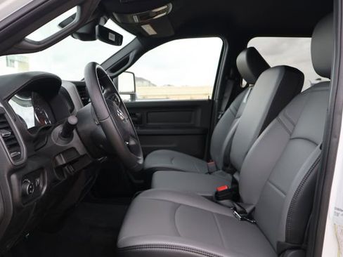 New 2026 RAM 3500 Tradesman AWD/4WD image 11