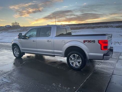 Used 2019 Ford F150 Platinum w/ Equipment Group 701A Luxury image 8