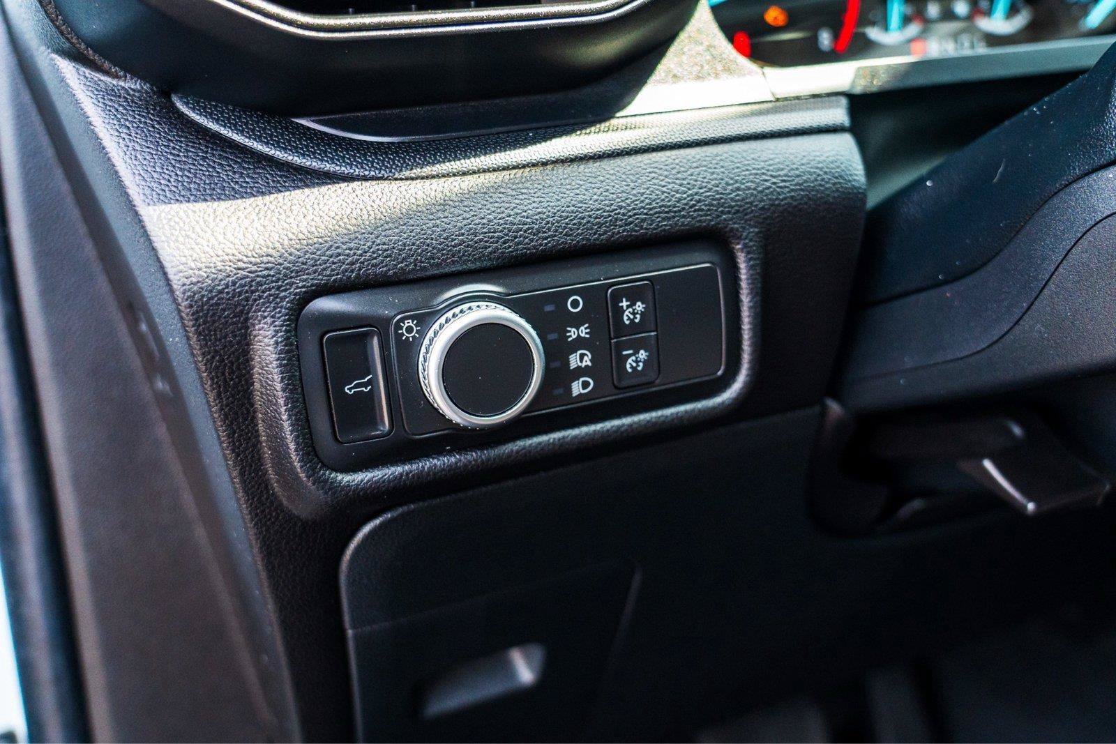 Used 2022 Ford Explorer 2WD image 10