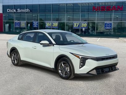 Used 2025 Kia K4 LXS