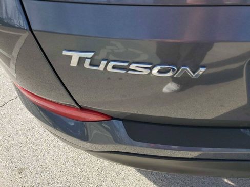 Used 2016 Hyundai Tucson SE w/ Option Group 02 FWD image 8