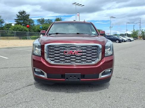 Used 2019 GMC Yukon Denali w/ Denali Ultimate Package AWD/4WD image 10