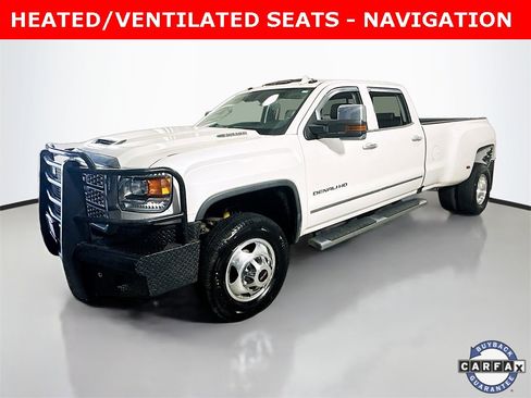 Used 2019 GMC Sierra 3500 Denali w/ Duramax Plus Package image 2
