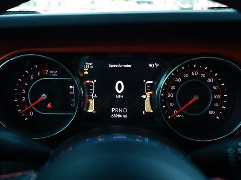 Used 2019 Jeep Wrangler Unlimited Rubicon AWD/4WD image 12