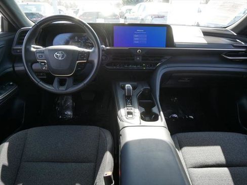 Certified 2023 Toyota Crown XLE image 13
