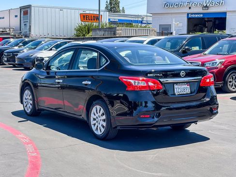 Used 2017 Nissan Sentra S FWD image 2