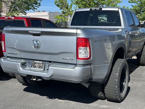 Used 2020 RAM 3500 Big Horn w/ Level 1 Equipment Group AWD/4WD image 2