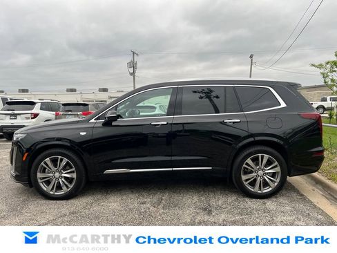 Used 2024 Cadillac XT6 Premium Luxury w/ Technology Package FWD image 6