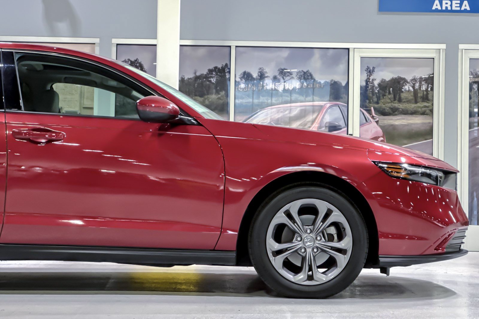 Used 2024 Honda Accord EX image 33