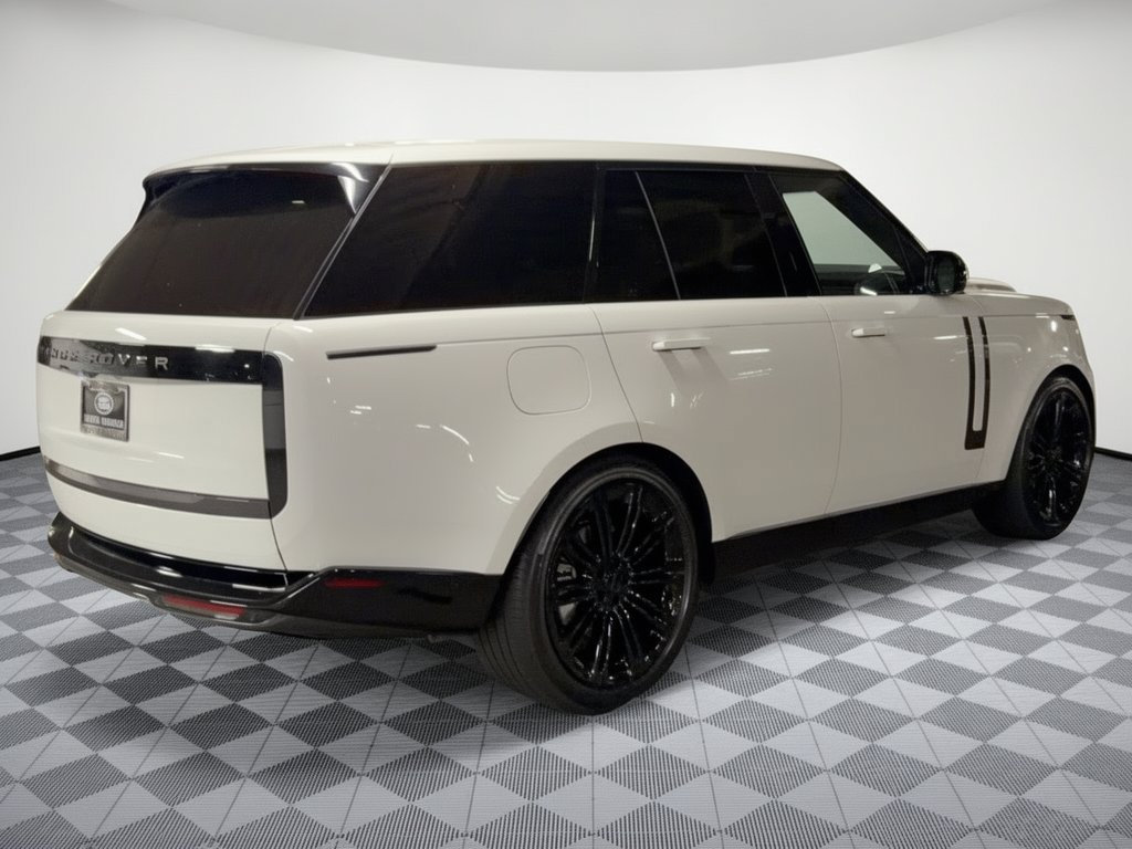 New 2026 Land Rover Range Rover SE AWD/4WD image 9