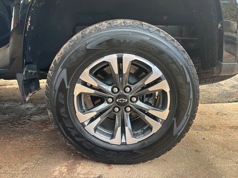 Used 2022 Chevrolet Colorado Z71 image 40