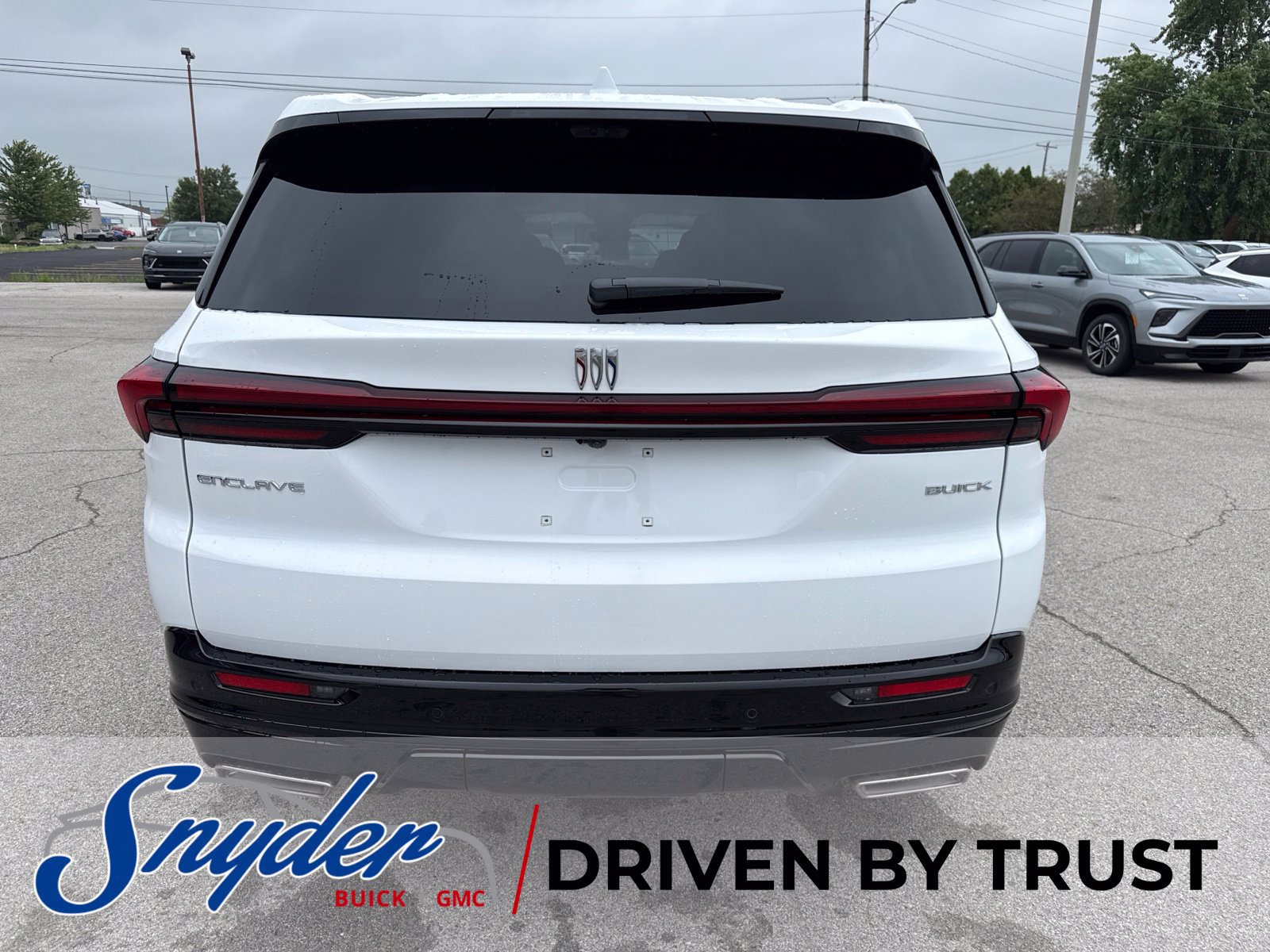 New 2027 Buick Enclave Sport Touring w/ Power Package FWD image 10