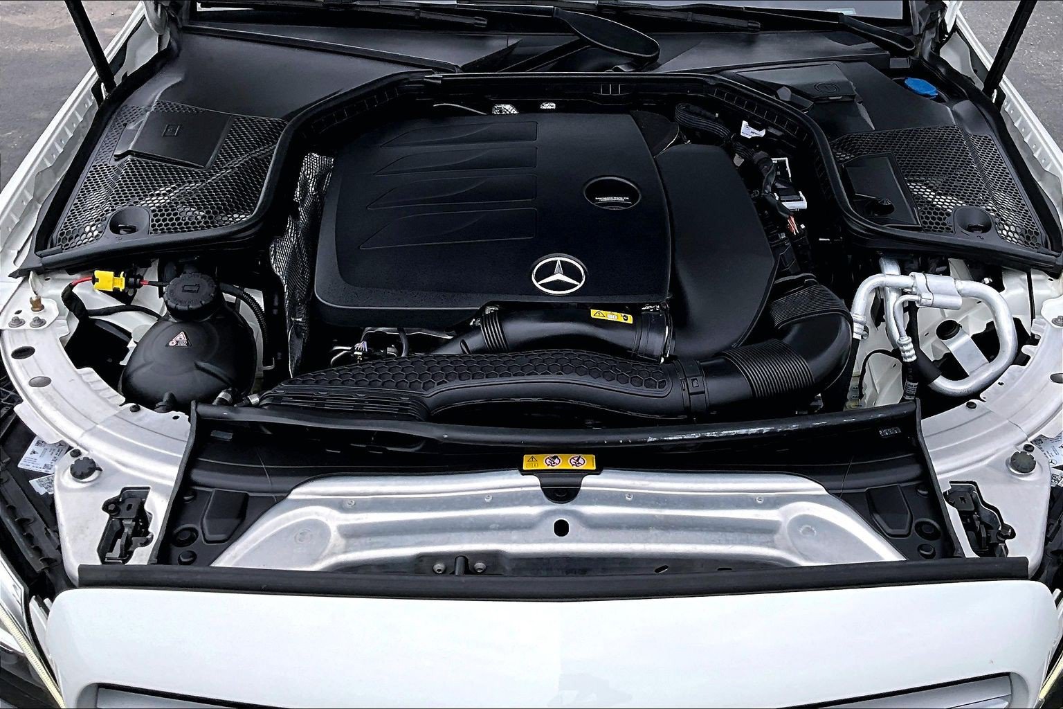 Used 2019 Mercedes-Benz C 300 Sedan image 9