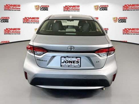 Certified 2022 Toyota Corolla LE FWD image 14