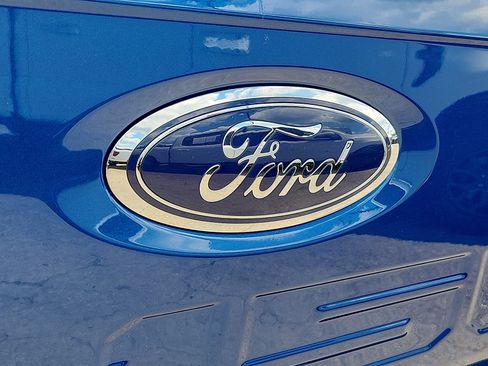 Used 2023 Ford F150 4x4 SuperCrew image 29
