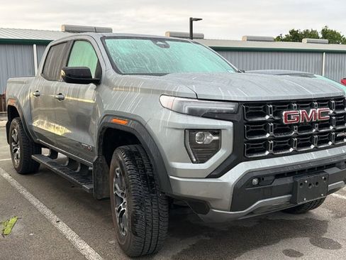 Used 2023 GMC Canyon AT4 w/ Canyon Safety Plus Package AWD/4WD image 3