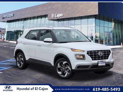 New 2025 Hyundai Venue SEL