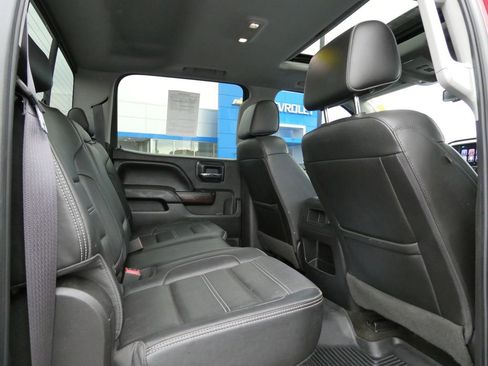 Used 2017 GMC Sierra 1500 Denali w/ Denali Ultimate Package AWD/4WD image 15
