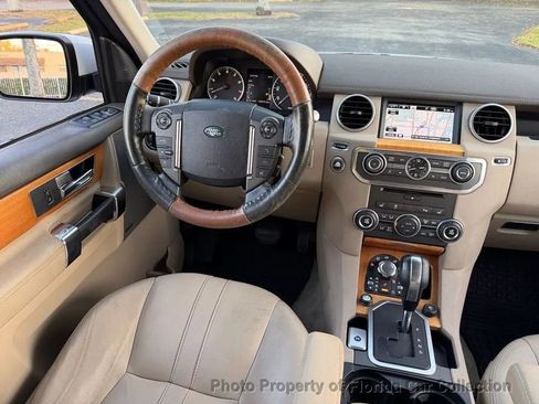 Used 2013 Land Rover LR4 HSE image 11