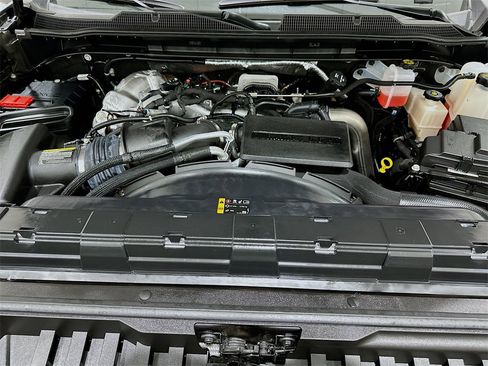 Used 2025 Chevrolet Silverado 2500 LT w/ Trail Boss Package image 31