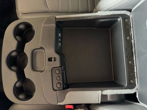 Used 2019 RAM 1500 Tradesman image 13