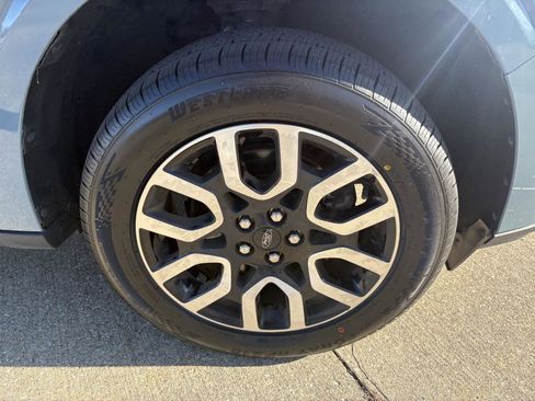 Used 2022 Ford Maverick Lariat w/ Lariat Luxury Package image 27